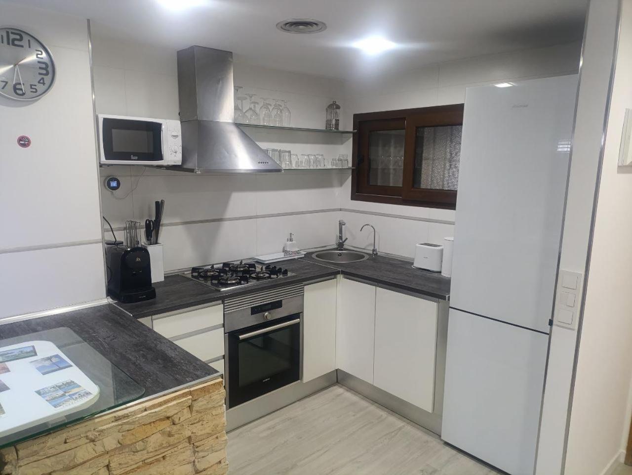 Apartment To Rent In Costa Blanca Torrevieja Exteriér fotografie