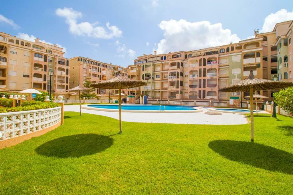 Apartment To Rent In Costa Blanca Torrevieja Exteriér fotografie