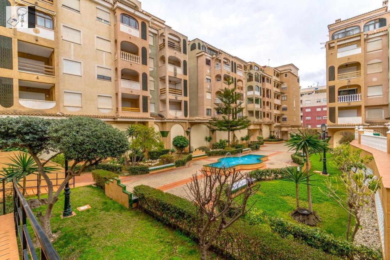 Apartment To Rent In Costa Blanca Torrevieja Exteriér fotografie